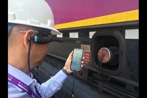 Keolis Commuter Services is testing the use of virtual reality glasses developed by AMA XpertEye.